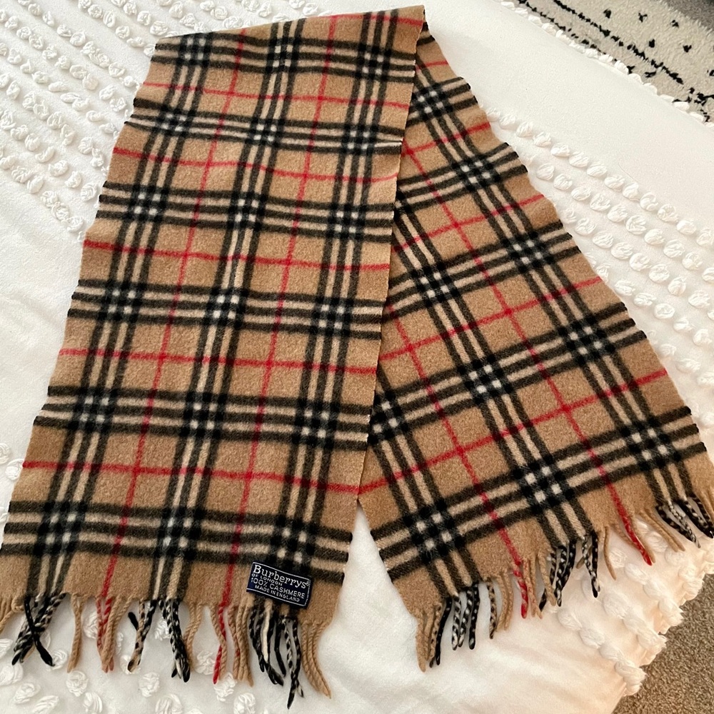 *sold on Mercari* Burberry Cashmere Scarf